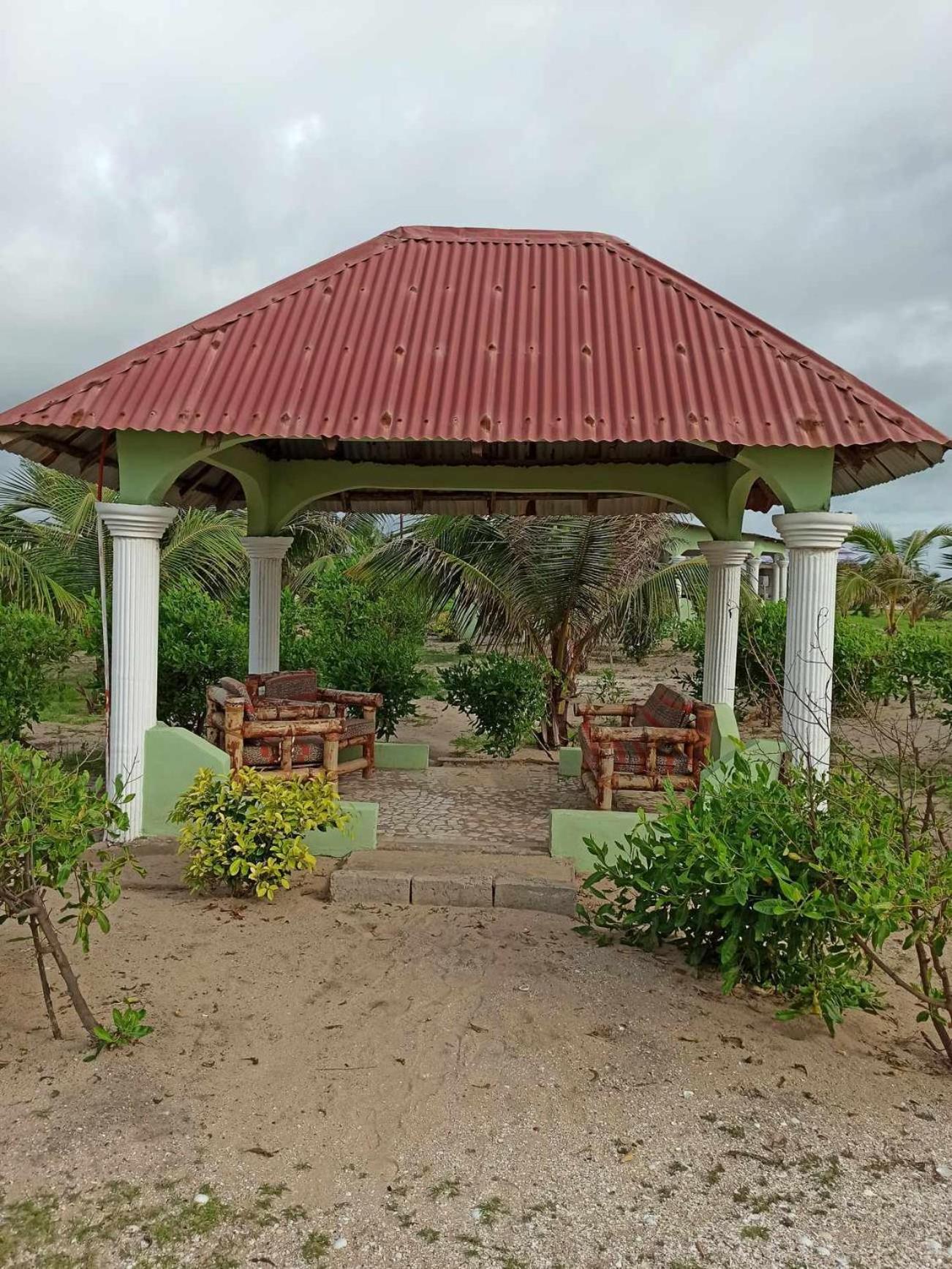 Bosofet Beach And Creek Lodge Sanyang ภายนอก รูปภาพ